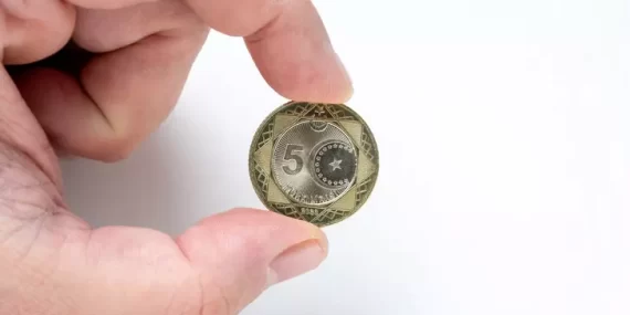 5 TL değerindeki madeni paralar kullanıma çıkıyor