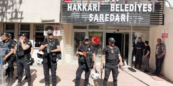 Hakkâri’ye Kayyım atanma kararı önceden mi alındı?