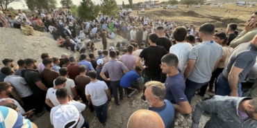 MARDİN'DEKİ YANGINDA HAYATINI KAYBEDEN 8 VATANDAŞ DEFNEDİLDİ