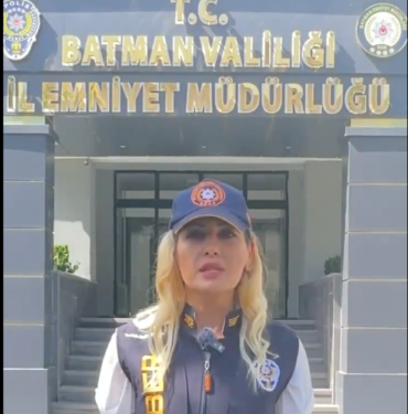 Adsız
