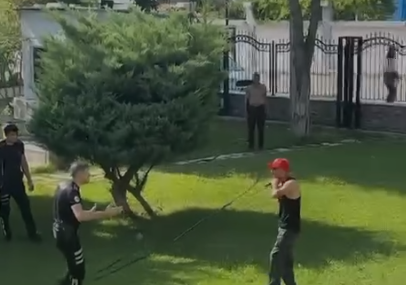 Batman Valiliği bahçesinde intihar girişimi!