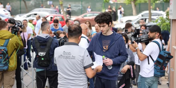 YKS’nin ilk oturumu TYT başladı.