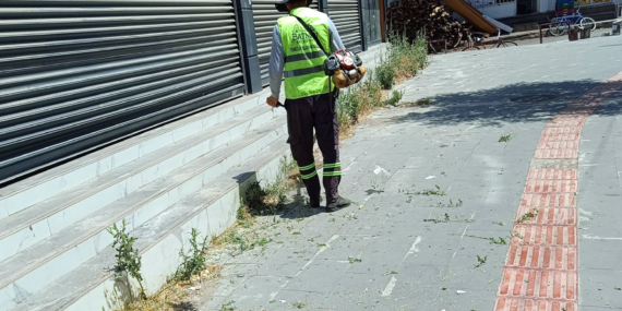 Temizlik çalışmaları farklı kollardan devam ediyor