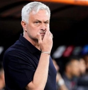 beklenen-aciklama-geldi-jose-mourinho-resmen-17385589_65