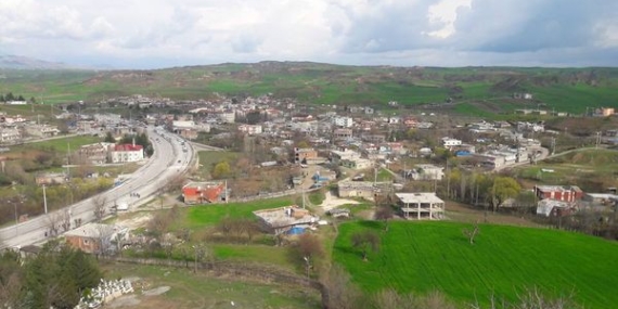 Bekirhan’da elektrik borcundan dolayı kesinti: Belde 15 gündür susuz Bekirhan’da elektrik borcundan dolayı kesinti: Belde 15 gündür susuz