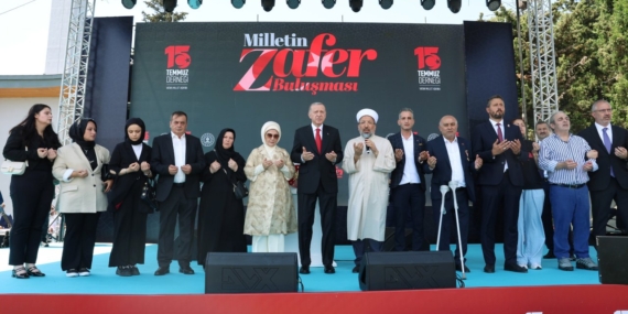 Erdoğan: 15 Temmuz’a tiyatro diyenleri kıyamete kadar affetmeyeceğiz