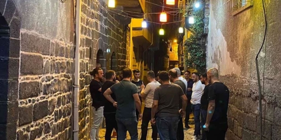 Daha önce tehdit edilmişlerdi: Diyarbakır’da iki kafeye silahlı saldırı