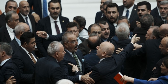 Meclis’te yeniden gerilim. DEM Parti – AK Parti…