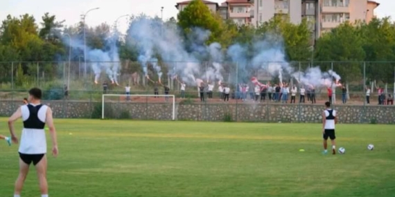 Vikingler Taraftar Grubu’ndan Petroslpor’a ziyaret