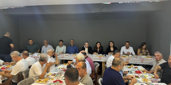 Eş Başkan Sönük İstanbul’daki Batman derneklerini ziyaret etti