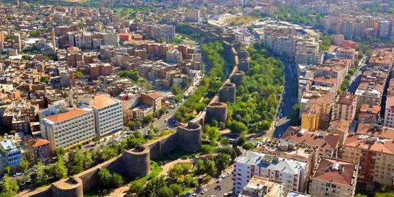 Diyarbakır’da  engelli çocuklar üzerinden milyonluk vurgun