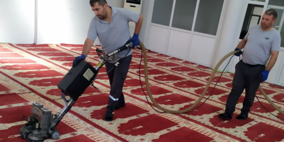İbadethanelere düzenli temizlik hizmeti
