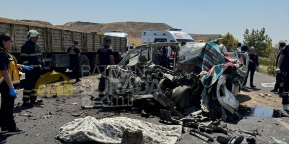 Batman Kozluk yolunda korkunç kaza: 4 kişi hayatını kaybetti