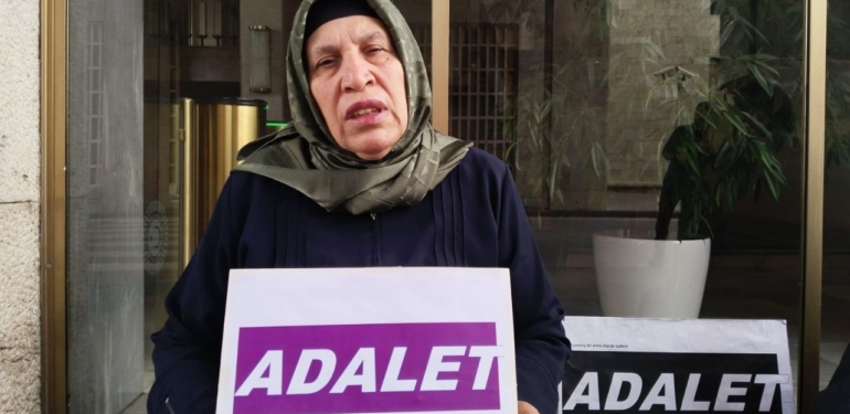 EMİNE ŞENYAŞAR