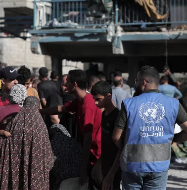 israil-ordusu-gazze-de-bm-okulunu-vurdu-en-az-18-olu