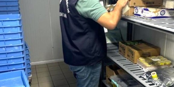 Batman’da Marketlerde ve Fast-Food İşletmelerinde Gıda Denetimleri Yapıldı