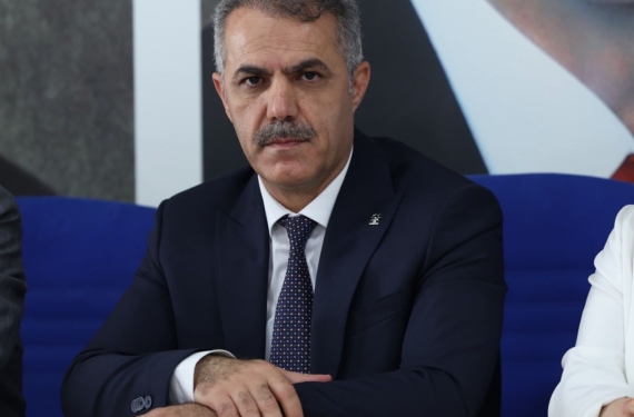 AK Parti Batman İl Başkanı Hüseyin Şansi: Bijiî aşitî, bijî biratî Hüseyin şansi33