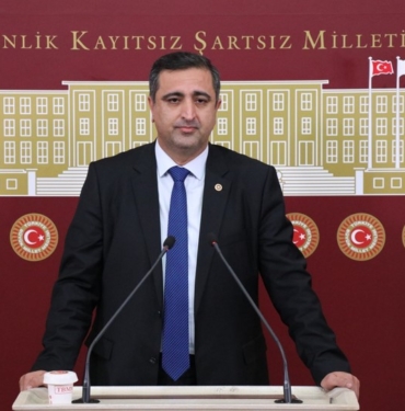 Milletvekili Ramanlı’dan ‘kredi borcu’ çağrısı: Vatandaşın faiz yükü silinmeli Serkan Ramanlı (1) (1)