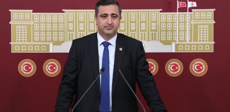 Milletvekili Ramanlı’dan ‘kredi borcu’ çağrısı: Vatandaşın faiz yükü silinmeli Serkan Ramanlı (1) (1)