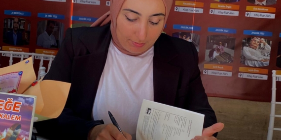 Batmanlı Yazar Şükran Demirhan, kimdir?