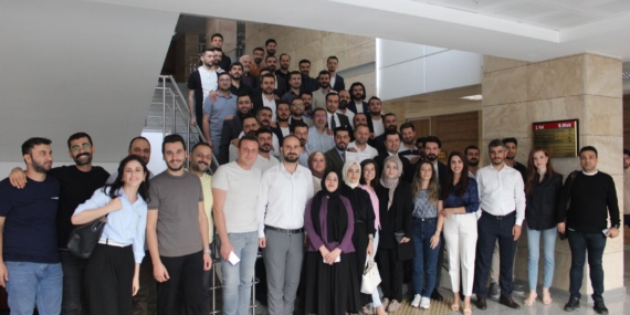 Batman Baro’da yeni dönem: Abdulhamit Çakan mazbatasını aldı