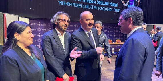 Petrol Fırın’a Batman Yatırım ve İstihdam Ödülleri’nde marka ödülü