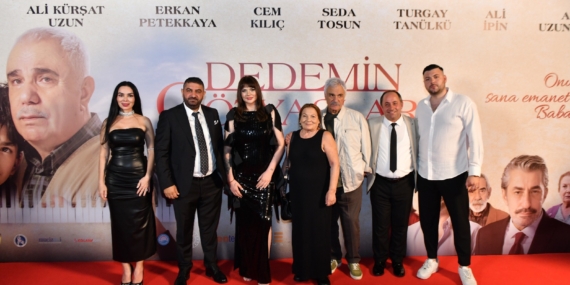 “Dedemin Gözyaşları” gişede zirveyi yeniden fethetti!