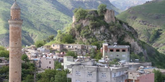 Kozluk Hazo Kalesi turizme kazandırılıyor