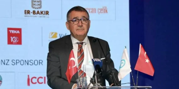 TÜSİAD Başkanı’ndan erken faiz indirimi uyarısı: Yakalanan başarıyı zedeler