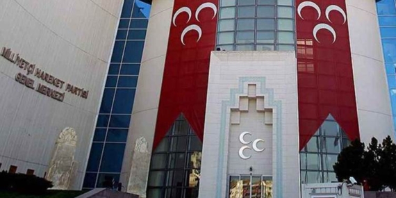 Erdoğan-Bahçeli görüşmesi ardından MHP'den dördüncü paylaşım: Bin yıllık kardeşlikten yanaysan Erdoğan-Bahçeli görüşmesi ardından MHP’den dördüncü paylaşım: Bin yıllık kardeşlikten yanaysan