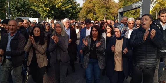 MİTİNG YERİ DEĞİŞTİ – Batman’da kayyım protestosu – Çandar: Kürt halkının iradesi gasp edildi