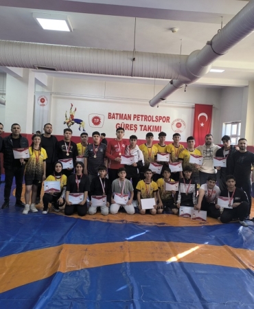 GÜREŞ İL ŞAMPİYONASI 3