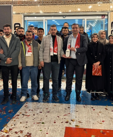 Ramanlı, Gençlik Masası’nda Gençlerle Buluştu (4)