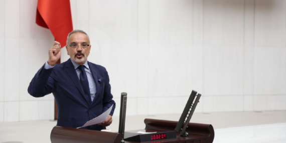 Sırrı Sakık: Kürt coğrafyasında Kürtler başka bir hukukla yönetiliyor