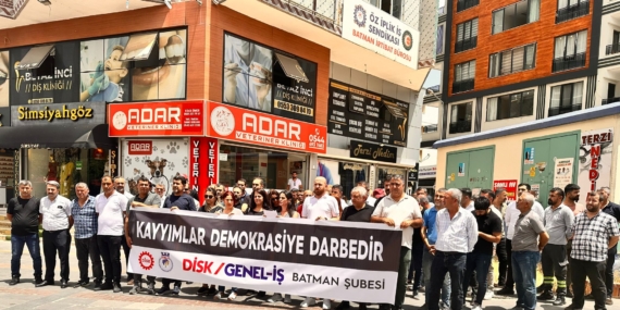 Genel-İş Batman Şubesi’nden kayyuma tepki: Emekçilerin görev yerleri değiştirildi Genel-İş Batman Şubesi’nden kayyuma tepki: Emekçilerin görev yerleri değiştirildi