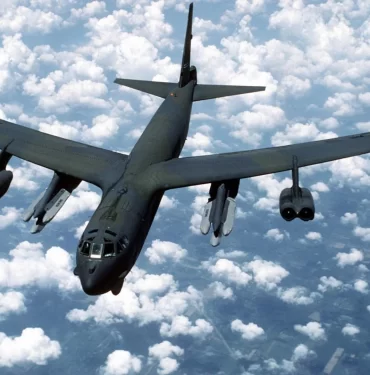 bombardıman uçağı