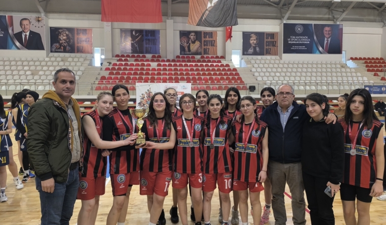 BASKETBOL GENÇLER 3
