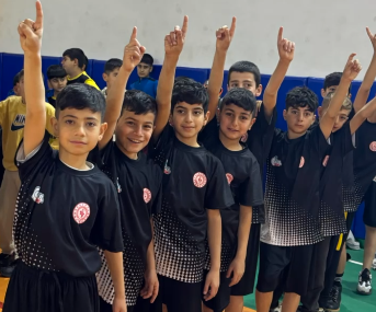 Veysel Karani AİHL Spor Ortaokulu Batman şampiyonu oldu, bölge finallerine yükseldi