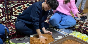 KIZLAR ÇİĞKÖFTE 2