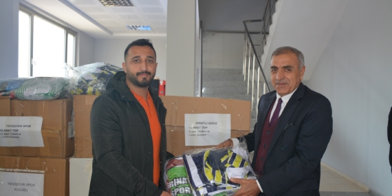 Batman’daki spor kulüplerine malzeme desteği