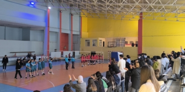 VOLEYBOL GENÇLER 3