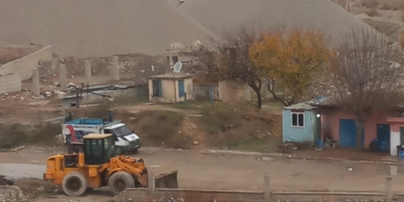 Kozluk’ta su kuyusunun yanına çöp toplama merkezi iddiası
