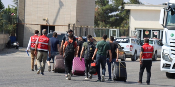 Suriyelilerin geri dönüş süreci hız kazanıyor: İşte planın detayları Suriyelilerin geri dönüş süreci hız kazanıyor: İşte planın detayları