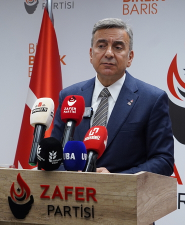 Aziz Karamahmutoğlu