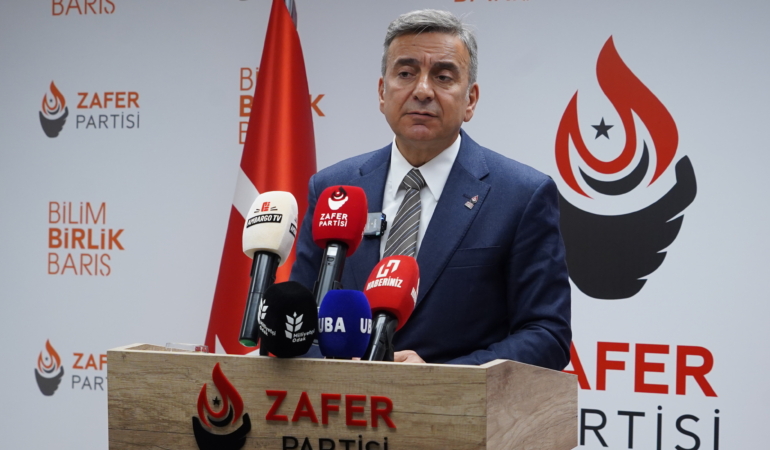 Aziz Karamahmutoğlu