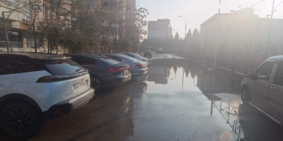 Batman Gültepe’de su birikintisi sorunu çözüm bekliyor