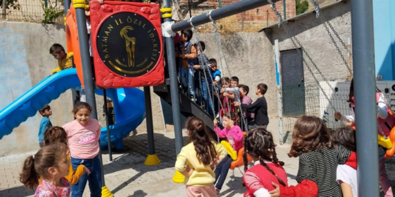 Batman’da köylere çocuk oyun grupları kuruluyor
