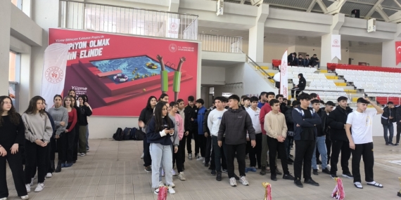 Batman tarihinde bir ilk: Su topu şampiyonası düzenlendi