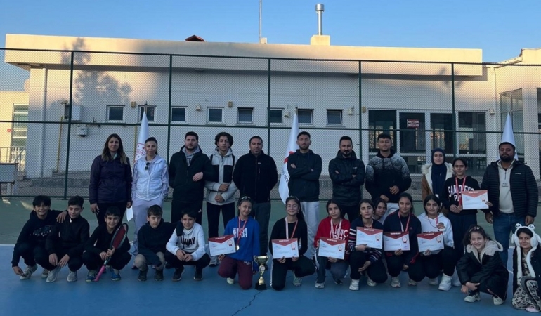 TENİS YILDIZLAR 1