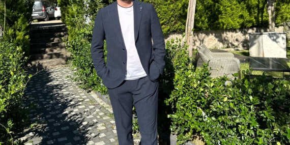 Batmanlı genç Yazar Azad Göver’in ilk kitabı raflarda yerini aldı